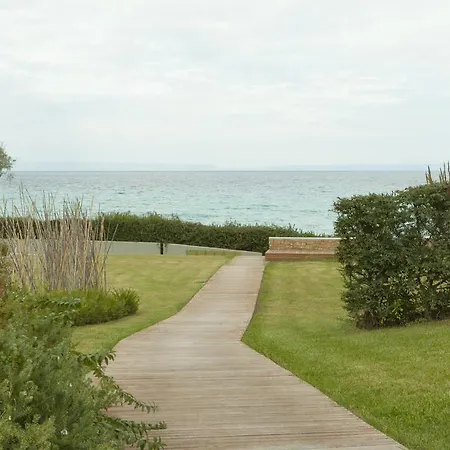 Willa Palirries Villas *