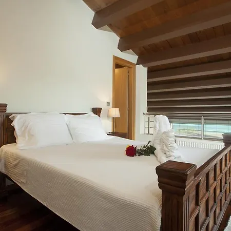 Palirries Villas كريوبيجي